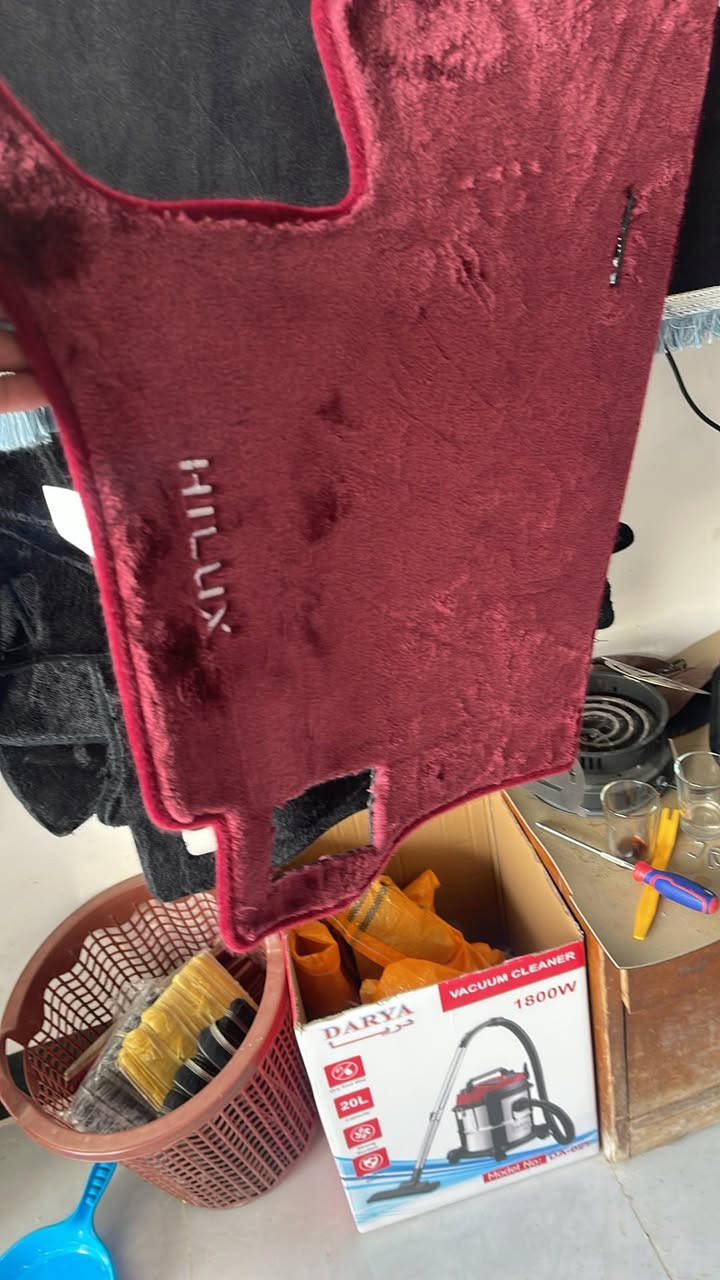 السلام عليكم توفر لدينا 
واقيات راف فور 
غلاف بصمه كامري -كورلا -عذاري 
غلاف دشبول راف فور -كرنفال وباقي السيارات 
العنوان الزاب السايدين مفرق الصباغيه 
***********
‪0782 609 9399‬
