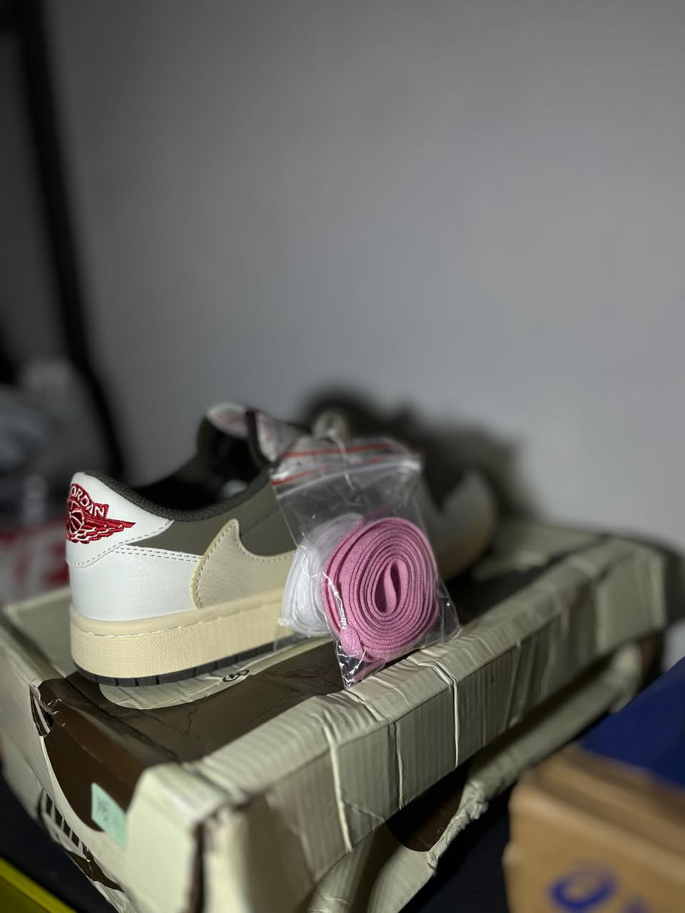 نايك  قياس 40 ونص  طول القدم 25 ونص سعره 40 الف


**إذا كنت صاحب هذا الإعلان وتريد حذفه لأي سبب، رجاءا أرسل رسالة إلى الدعم الفني**