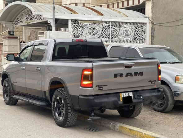 🛑السلام عليكم 🛑
من رخصة الادم المحترم 

رام 1500 ربيل 

  ❌RAM REBEL❌

ماشية 36 مايل 

موديل 2021

معروفة مواصفاتهة الربيل  

شرط السيارة كفاله عامة من الدعامية للدعاميه ومن الزلغ 

تحويل مباشر سنويه بسمي 

 HEME  5700 ❌

❌باب طويل بدي قصير 

❌ احتياط بصمه 

❌رقم اربيل  نكليزي الجديد 

باقي المواصفات معروفة. ب

السعر 🛑على الخاص او الاتصال 

السيارة بلواقع احلة  تجي وشوفهة 

مكان السيارة بغداد حي الجهاد 

الرقم : ***********
