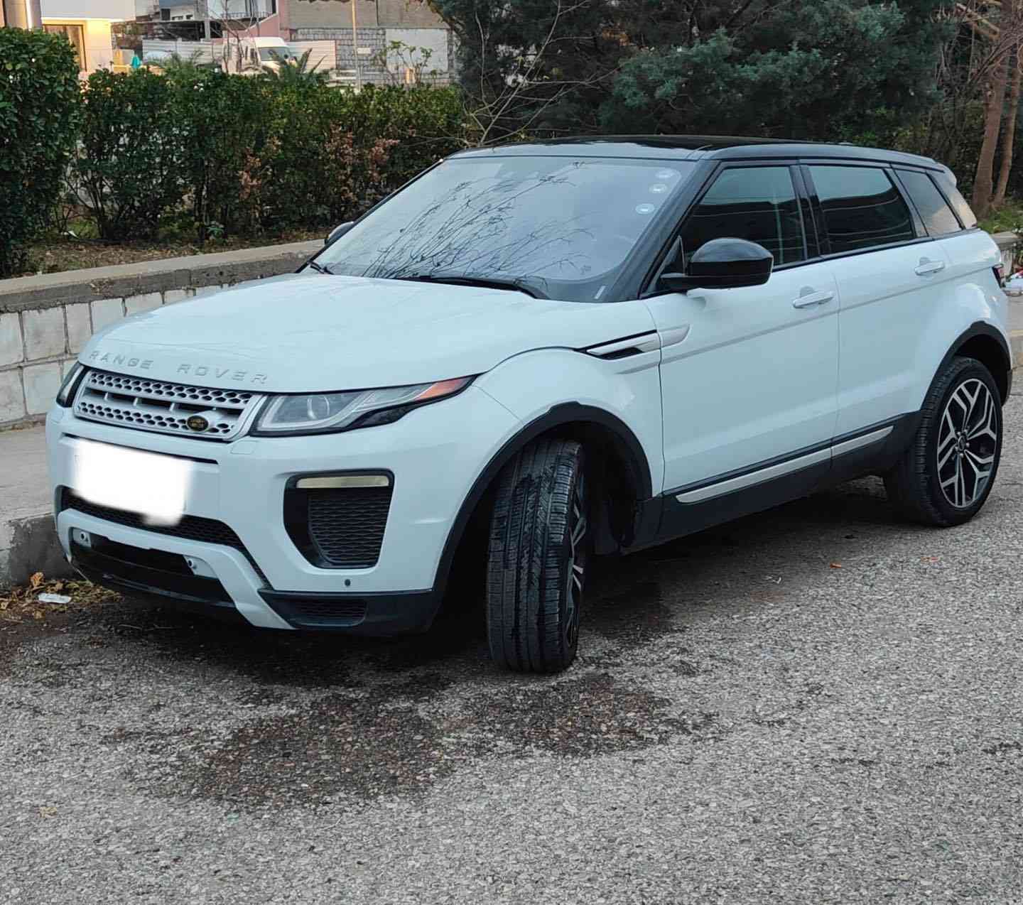 ڕانج ڕۆڤەر ئیڤۆک 2018

بۆ زانینی نرخ 
لایکی پەیج بکە و کۆمێت بکە نرخت پێدەگات 

4بستۆنە 
44000کم ڕۆشتووە 
یەک پارچەی بۆیاخە 
ڕەقەم سلێمانییە
فول مۆسەفاتە 

سەیارەکە لە سلێمانییە 

ژمارەی خاوەنی 
***********
