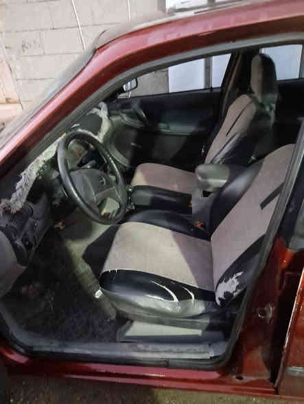 استرة ٩٢ سنوية وهزة جديدة كوبون بانزين قفل مركزي ستيرن بور محرك كير طخم امامي خلفي جديد طخم تاير  والداخل نضيف بدون صبغ بس داير مصلح شرط التحويل السعر  ٤٨ وبيها مجال
***********
***********
