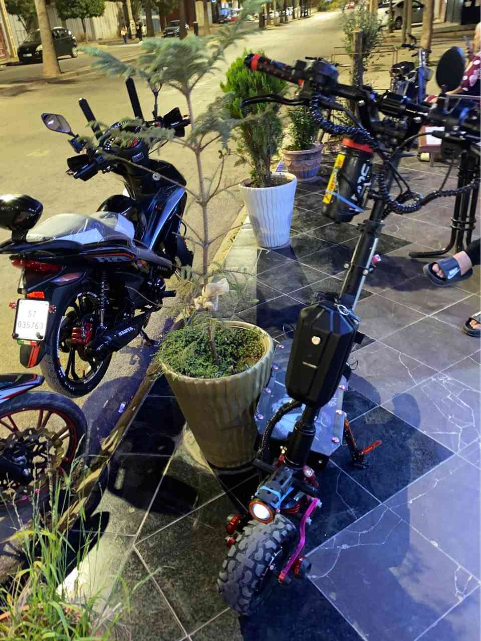 Trottinette double moteur vitesse max 100 km et double Mortisseur li bghaha Marhba numéro téléphone 0605997826 خريبكة, المغرب


**إذا كنت صاحب هذا الإعلان وتريد حذفه لأي سبب، رجاءا أرسل رسالة إلى الدعم الفني**