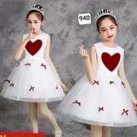 فستان بناتي • كلوش ٣ طبقات • مقاس ٤-١٣ سنة