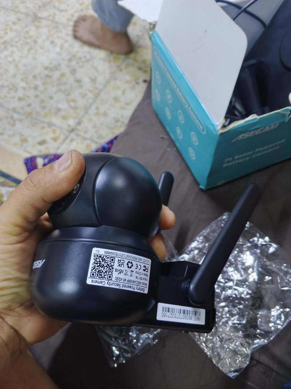 كاميرا مراقبه تستغل على الطاقه الشمسيه كلش راقيه تتكنك على الموبايل وينظاف الها رام لحد 1 تيرا سعرها 20 وبيها مجال بغداد قريب على فلكه 83 مال الطالبيه
***********
