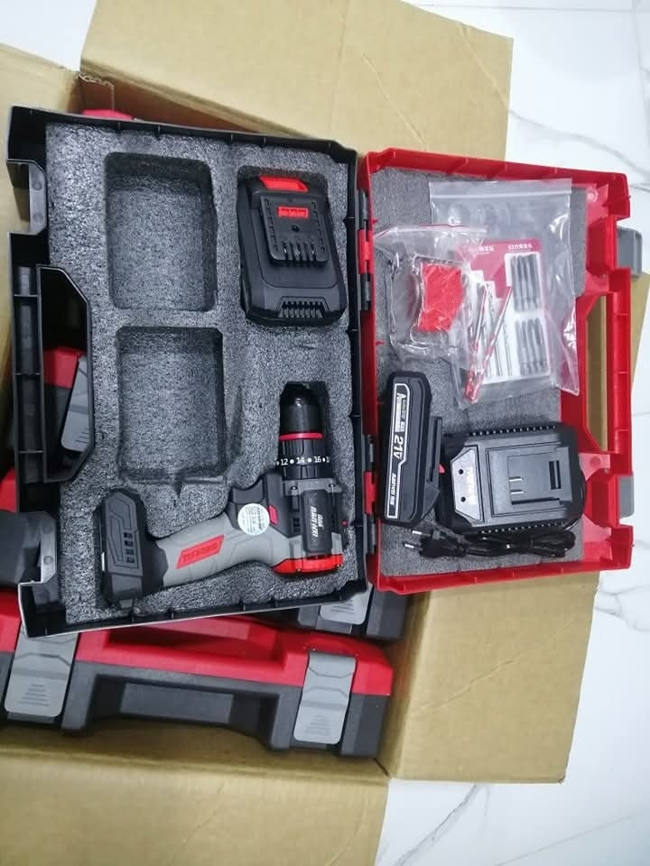 دريل شحن من ماركت نانوي بطارية 21  فولت فتح وشد وهمر و طوبة ١10ملم حديد برشلز راقي جدا ورهيب تجي ويا سيت لبة وسيت براين لحجز والاستفسار راسل الصفحة أو الرقم
سعر : 55 الف 
للحجز والاستفسار راسلنا على واتساب ***********
