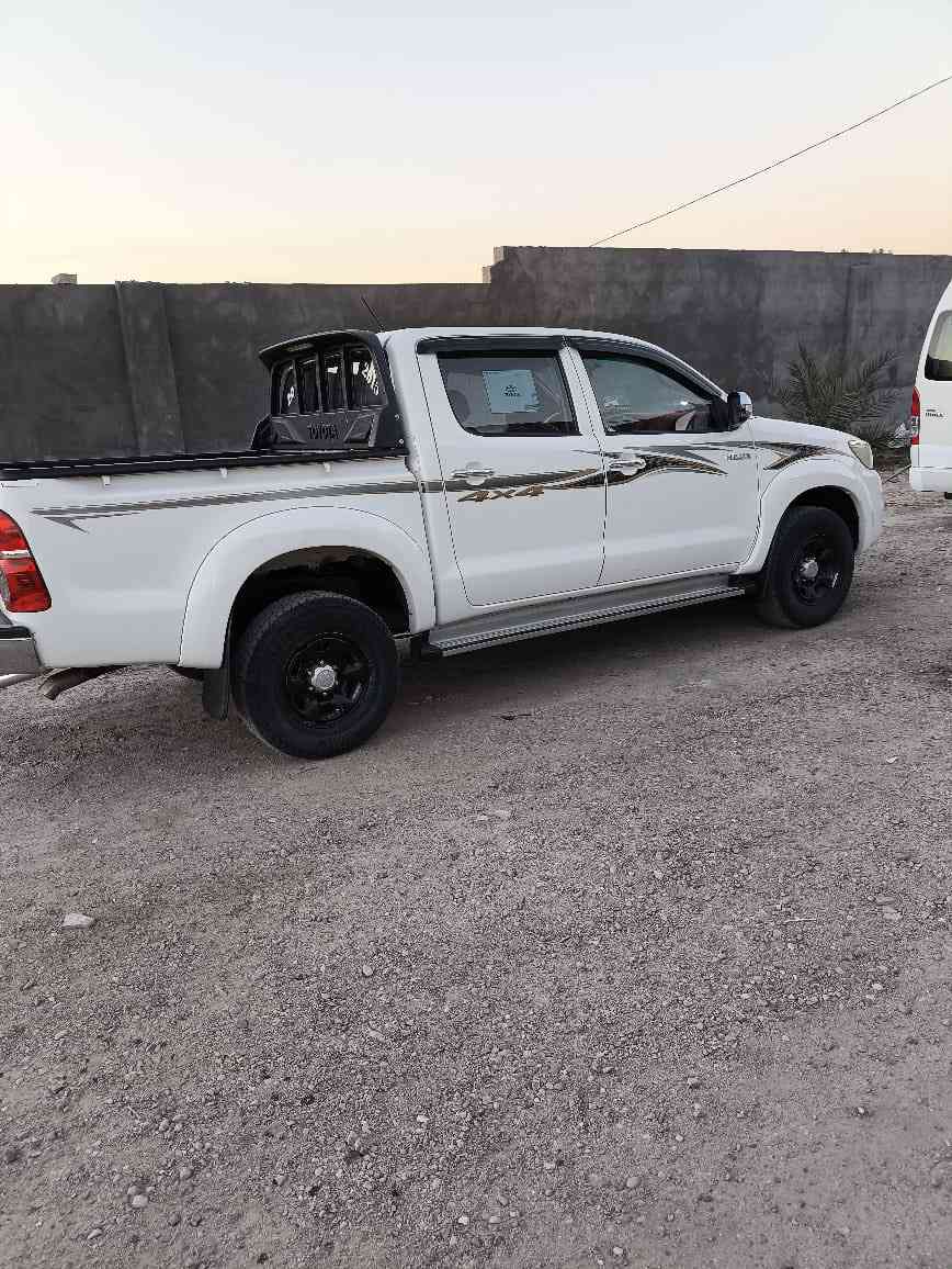 السلام عليكم بيكب هيلوكس 2015 محرك كاز بلاد كفاله عامه العنوان البصرة قضاء الدير 
رقم اربيل الجديد سنويه لل 27 رشت صبق كد شبر يم بك لايت
للستفسار ***********  /السعر 218$/وبيهه مجال بصيط
