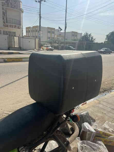 صندوك دلفري للبيع مستخدم 6 ايام فقط بسعر 30 الف قفل رقمي ***********
