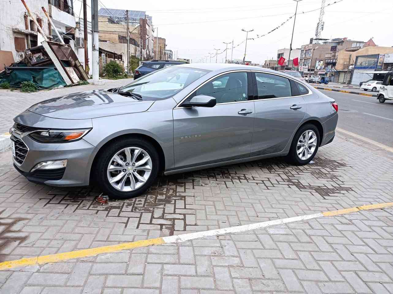 ماليبو23lt بابل بسمي حادث خلفي جنطه وچاملغ وقطعتين كلير من امريكا سياره مامفتوح بيه برغي كله على ابلاد الشركه نظيفه كلش مال جناي ماشيه 66الف ميل السعر 135 وبيه مجال مكاني حله ***********
