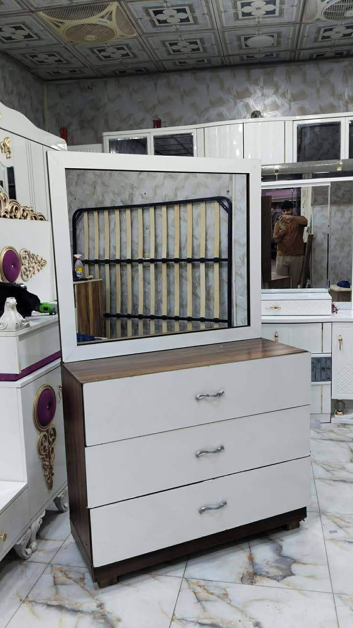 غرفة تركي 6 قطع
نظافة 85%
سعرها 400 قفل
التوصيل والشد داخل بغداد مجاناً
يوجد توصيل محافظات بكروة
للحجز والاستفسار خاص او واتساب
***********
