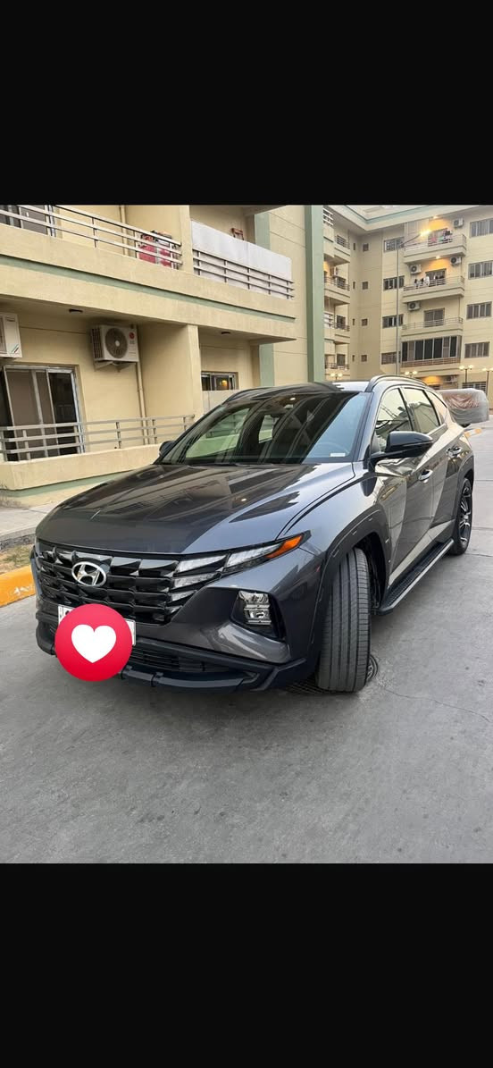 السلام عليكم 
توسان موديل 2024 للبيع
وارد أمريكي
ماشيه 19 الف 
العنوان : بابل / المسيب
الرقم / ***********
السعر : 200$ وبيه مجال بسيط
