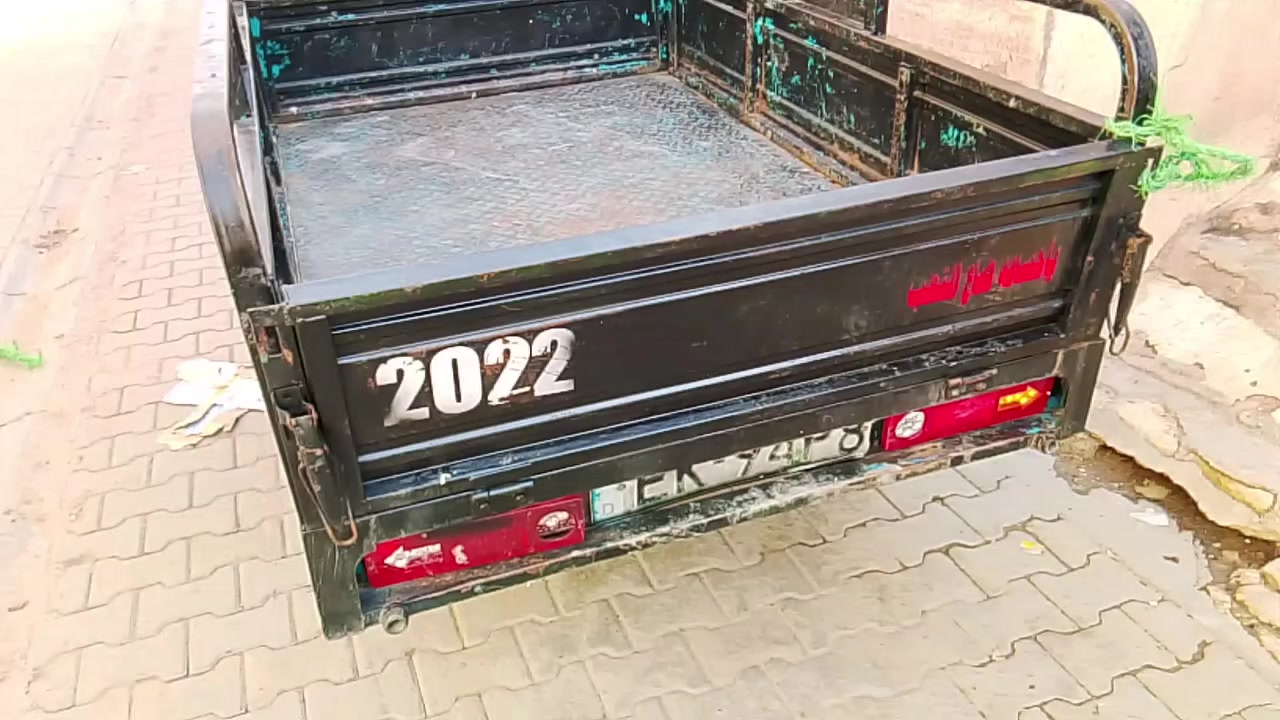 ستوته كربلائيه لابيع ستواته ادوات سعرها 1200وبيها مجال عنون بصره شارع اربعطعش تموز  مكفوله من سرقه ***********
