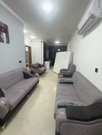 ‏السلام عليكم ورحمة الله وبركاته شقة مؤثاثاء  ديلوكس موقع خلف مول المن...