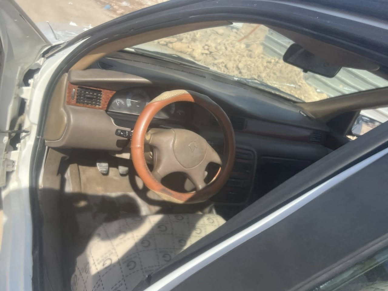 سلام عليكم يمتد للبيع سيارة حلوة ما مدحجة كشرهة حلو سيارة حدادية حلوة مكين كير مكفول سيارة رقم كربلاء راعيها بل نجف ٣٦وبيهة مجال مكان السيارة نجف حي الوفاء ***********
