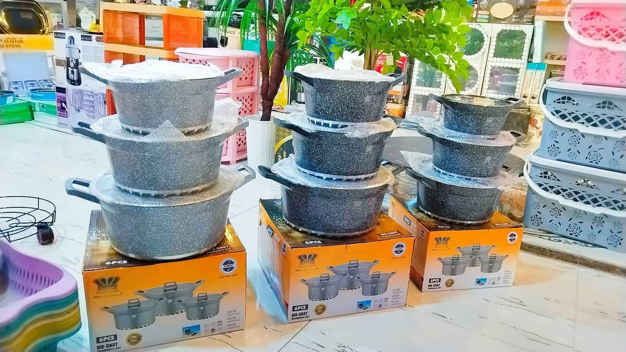 سيت كدور كرانيت اصلي زيتي ميلزك ولايحرك الاكل ابد
حجم ٣٢ و 28
نوعيه ممتازة بطبخ واكيد هواي بنات ماخذات منعدنه وخلي يحجن عن تجربتهن ويانه


**إذا كنت صاحب هذا الإعلان وتريد حذفه لأي سبب، رجاءا أرسل رسالة إلى الدعم الفني**