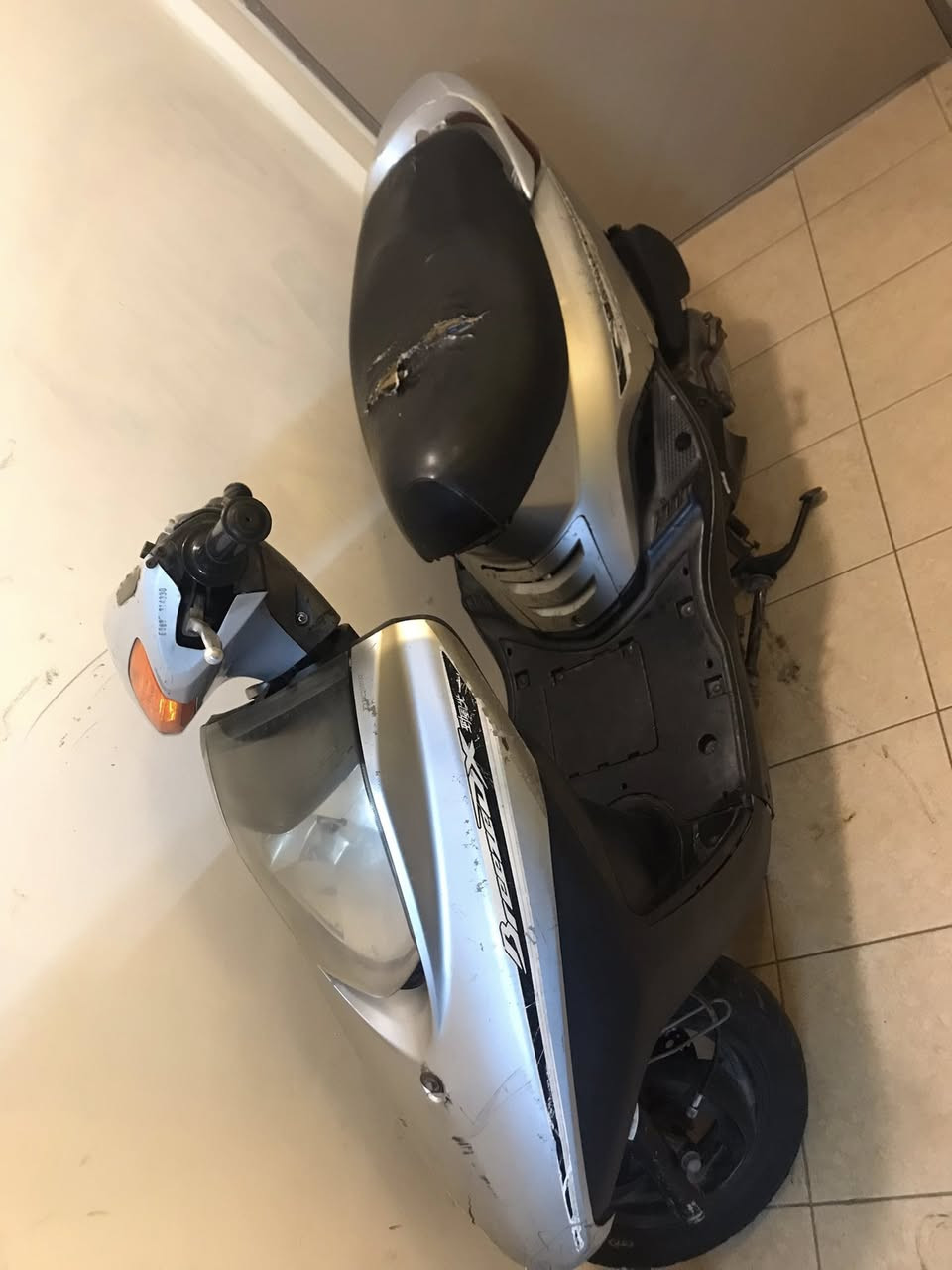 بريز للبيع  كشر مكينه كهربائيات تأيرات ناعمه لايت اشاره هورن كله شغال سعر 450وبيهه مجال مكاني بغداد مجمع بسمايه رقمي ***********
