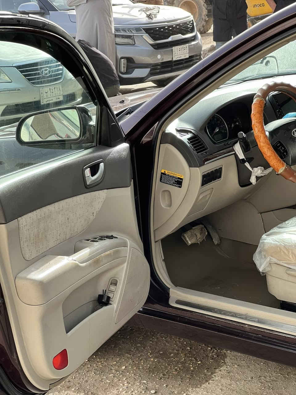 السلام عليكم سوناته موديل2006 وارد أمريكي تدفئه تبريد تخم تاير مكينه كير كله جديد سياره مال جناي سياره كفاله رقم بغداد سعر 112وبيه مجال بسيط شراي يتصل ‭0787 562 4680‬
