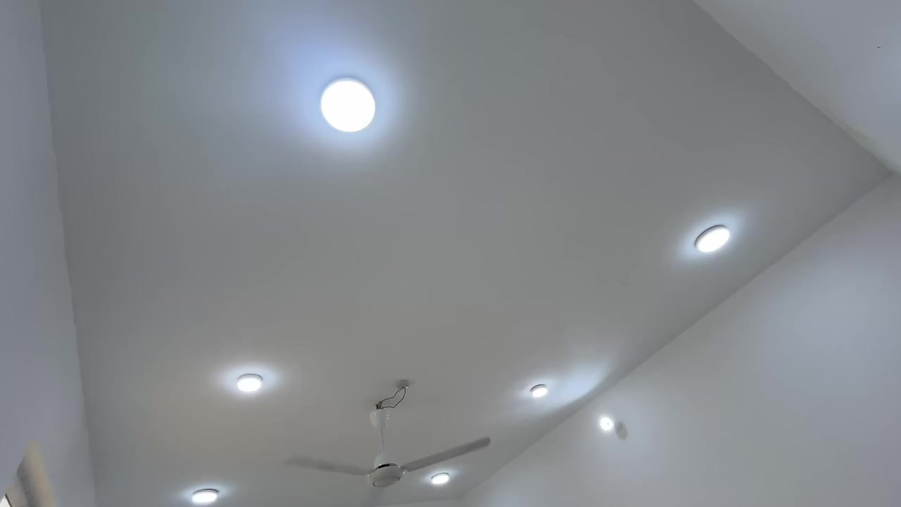 سلام عليكم
الكهربائي: سيد عباس
اللتواصل: *********** او خاص 
شي بسيط من شغلي
