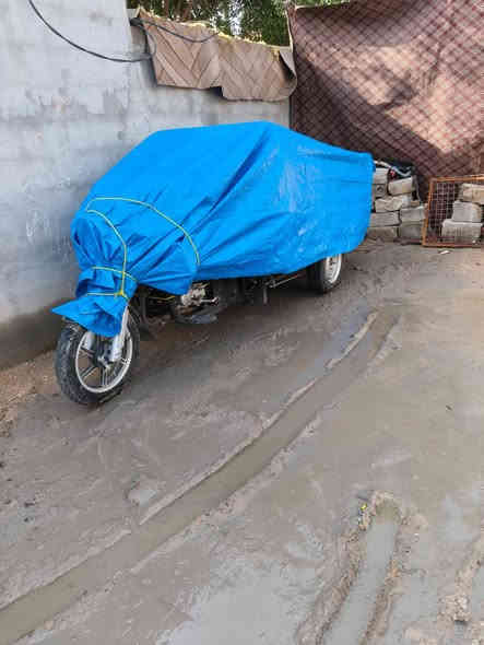 ستوتات للبيع موديل 23 سوته زيرو السعر3 وبيه مجال مكان كربلاء حي العباس رقم ***********0
