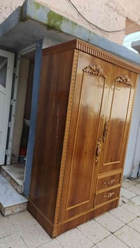 للبيع قنصور 150السعر شراي اتصل 07774059333