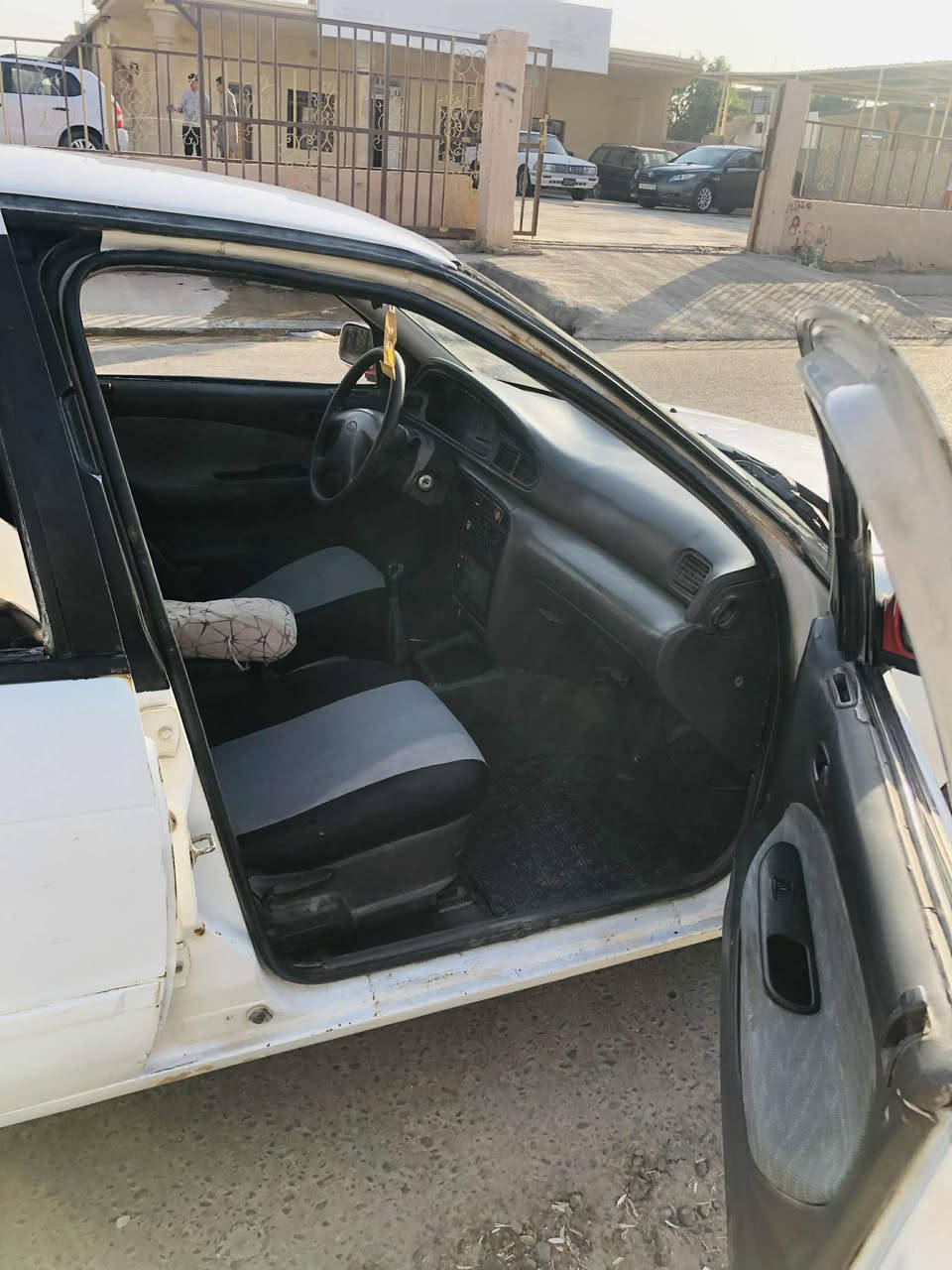 السلام عليكم
كيا سيفيا موديل 1995
سياره كير مكينه بحاله جيده 
رقم صلاح الدين 
تخم تايرات بحالة ممتازه 
السياره كامله فقط عايزها درايم شفت بي طكطه من تستدار كهربائيات شغاله كلها داخلها نضيف كشنات جديده مثل ما موضح بلصور 
العنوان صلاح الدين بيجي 
رقم الهاتف
***********
***********
