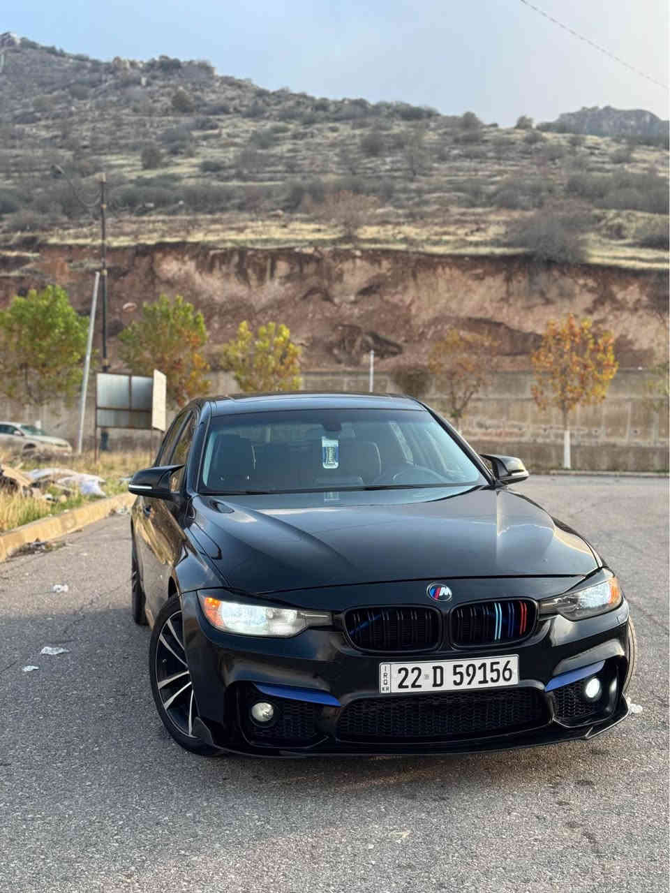 BMW_F30 2017 320i 
-------------------------------------
                                           #السعر : 148$ وبيه مجال 
                                                            البيع و مراوس ‏
‎#رقم الهاتف : ***********
                                                   عربي***********
                                                              واتس ئاب فايبر 
                                                        #رقم السيارة : اربيل
                                                     #مكان السيارة :دهوك 
-------------------------------------
‎السلام عليكم 
‎للبيع F30 موديل 2017 حجم 320  سيارة وارد امريكي حادثه بنيد و جملوغ صبغ سيارة بدون دواخل كفاله شاصي ولغد رقم اربيل جديد  
‎موصفات
‎-بصمة  
     محرك 4 سلندر توين توربو🚀+كير8 نمر⚙️ مكفولات-
                                                              تبريد قطعتين-
‎-سلايت ⚔️
‎-مراية داخلية+ الجانبية عاكسة⚔️
‎-تحكمات ستيرن ⚔️
‎-لايت فول  LED
‎-داخل جلد كهرباء  ⚔️
‎-شاشة اعطال🖥
‎-شاشة صغيرة 💽 
‎-نظام قيادة طبيعي + سبورت + سبورت بلص ⚔️
‎_دعامية M
‎-حساسات  خلفية
                                                               ماشية١٢٣ km-  
‎-صدر امامي خلفي جديد⚒
                                                        ايرباك سترين طاك-
                                                           غرامات ٣٨٠ الف-
                     ------------------------------------- دهوك, العراق
