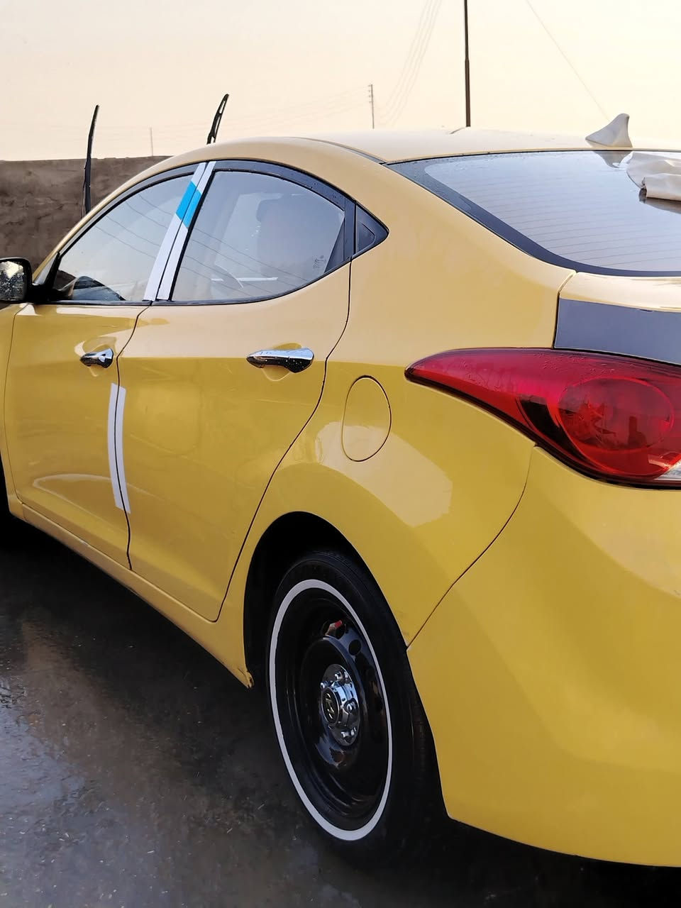 يالله سياره الانتره خليجي موديل 2012 كير مكينه كفاله السيارة بيه بس بنيد مبدل رقم الانكليزي السياره باسمي   المكان ناصريه غراف
السعر ١٠٣
الرقم الهاتف ***********
