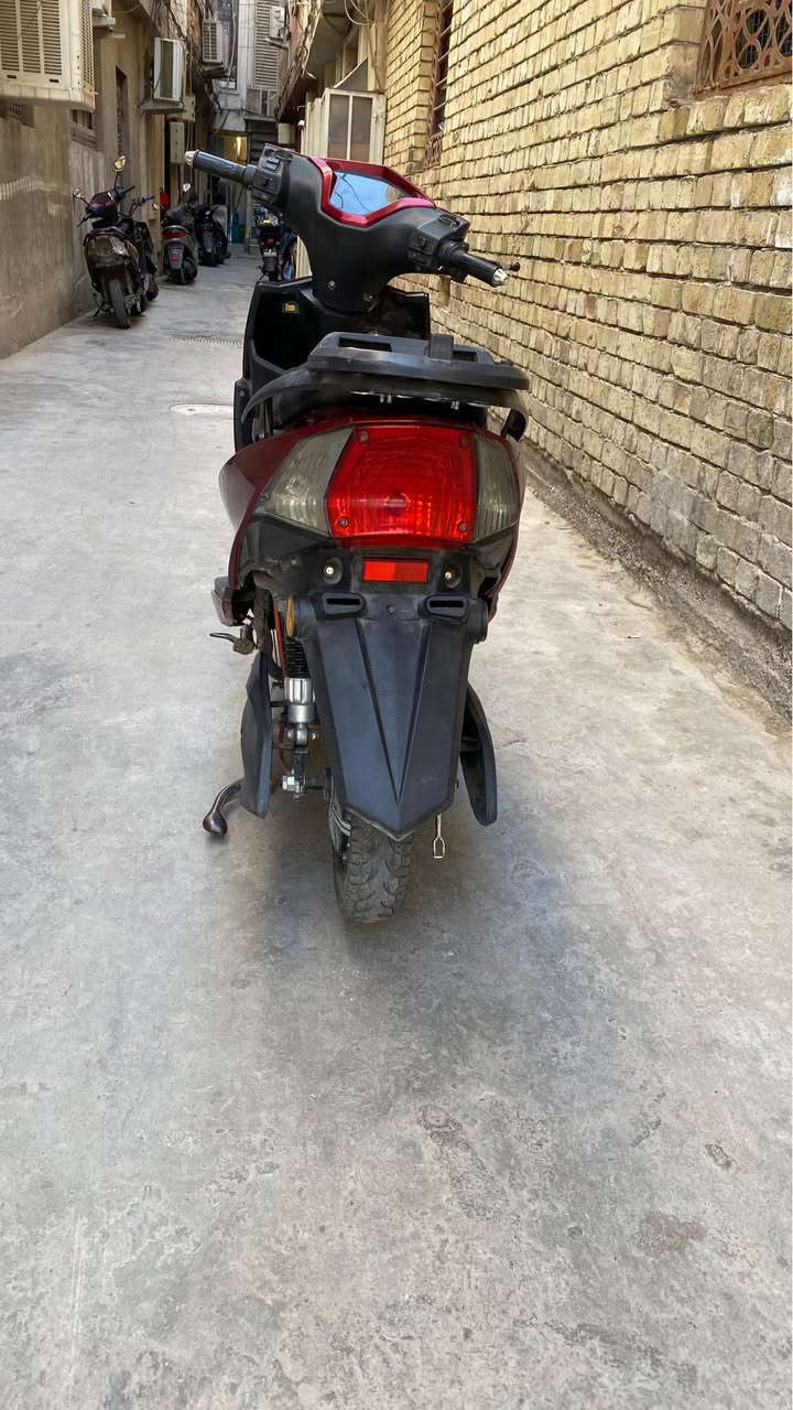 سلام عليكم دراجة شحن mtr للبيع دراجة نضيفة البريك الخلفي فالت مو مقطوع ماشية ١٥الف سعرة 450مكاني الاعظمية بغداد, العراق


**إذا كنت صاحب هذا الإعلان وتريد حذفه لأي سبب، رجاءا أرسل رسالة إلى الدعم الفني**