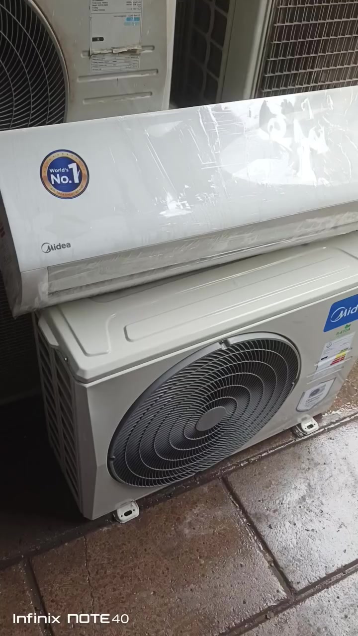 السلام عليكم 
سبلت ٢ طن 
ميديا ٤١٠ 
ابلادي كامل مكمل 
على وضع الشركه 
السعر ٤٦٠ 
***********
