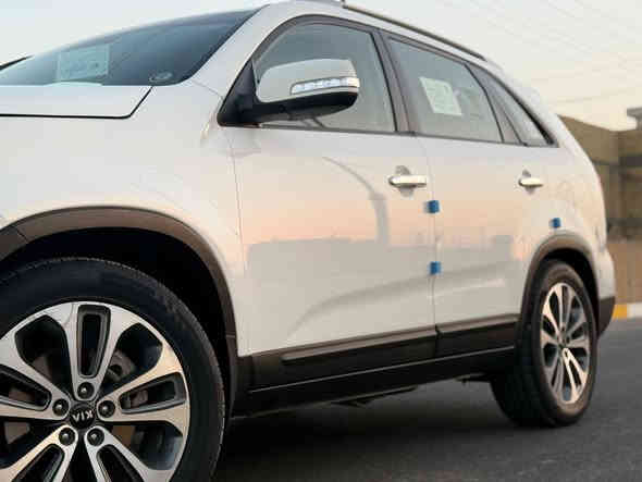 البيع سورنتو موديل 2014 تحويل بسمي 
سياره خليجي بيه صبغ قطعتين سياره جاهزه الخير محرك 2400 دوش 7 راكب موصفات حلوو السعر 150 بيه مجال رقم الهاتف ‭٠٧٨٣ ١٣٠ ٨٣٨٦‬
