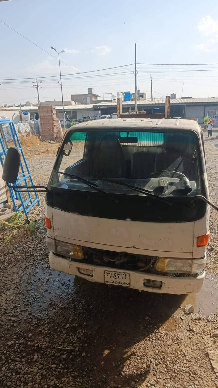 قەلاب دانیە 16B   گیر تۆماتیک 
گیرو مەکینەو ئەکسلی بەشەرتە سیارەکە یک دینار مەسروفی تی دانیە أربيل, العراق


**إذا كنت صاحب هذا الإعلان وتريد حذفه لأي سبب، رجاءا أرسل رسالة إلى الدعم الفني**