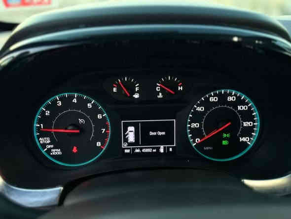 شفر ترافس موديل 2023 رقم اربيل السيارة تبديل باب الصدر و مص باب صبغ من الباب الخلفي و الداير مال الجاملغ
السعر 268 و بيه مجال 
***********
