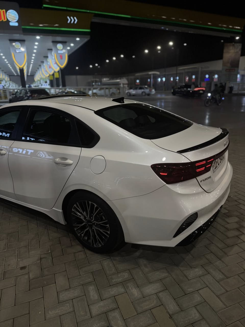 كيا فورتي 2023 وراد امريكي حادثه بنيد ودعاميه فقط بدون دواخل السياره GT فول مواصفات هيه بعد معروفه محرك 2000 دوش رقم بغداد تحويل كامله بدون اي نقص عنوان السياره بغداد للاستفسار ***********
