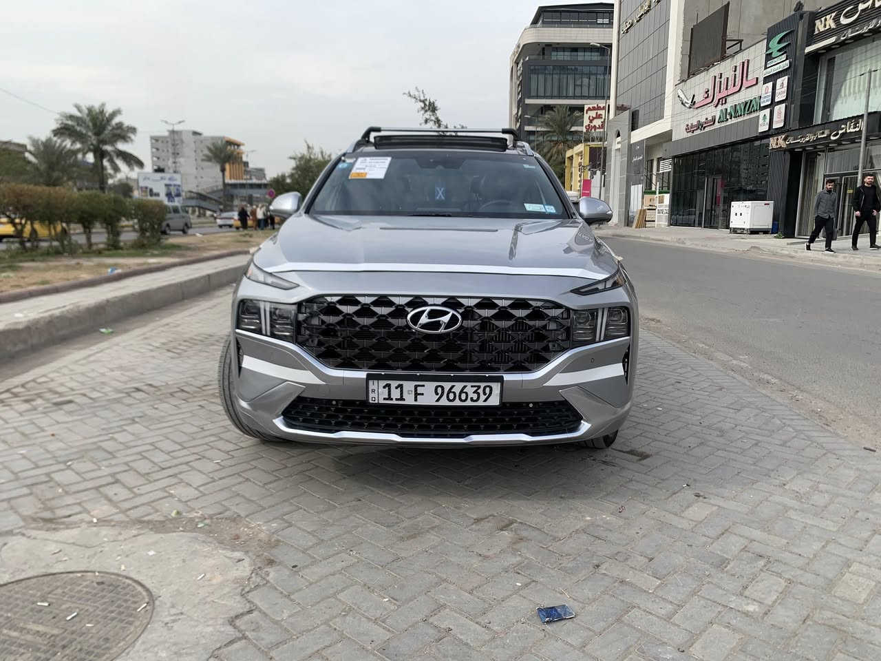 للبيع او مراوس
حسب القناعة 
مرقم بغداد بأسمي تحويل ثاني يوم
سنتافي فئة كالكرافي فول مواصفات 1/1 vip
 موديل 2023 وارد امريكي ماشية ١٣ الف بحالة زيرو وقابلة لزيادة 
بصمة ترحيب
بانوراما
القمارة كنتارة
فور ويل 
جنطة كهرباء  شفط وتفتح عند الاقتراب  منها 
محرك اربعة سلندر 2500 توربو
سستم صوت
داتا شو عرض على جامه  الامامية
اربع كامرات 360 درجة امامية وخلفية وجانبية
حساس( امامي+خلفي)
رادارات ( امامي وخلفي وجانبي)
كشنات جلد 
كشنات تبريد+تدفئة+ذاكرة خزن
ستيرن تدفئة
انارة داخلية ٦٤ لون
تشغيل عن بعد
تتقدم وترجع بالبصمة 
شحن لاسلكي 
اربع وضعيات قيادة 
دشبول ديجيتال الكتروني 
ويل كروم حجم 20
اعلى مواصفات بالسنتافي
حادثها بسيط ولا قطعة تبديل   بيها مكانات صبغ بسيطة
صور الحادث موجودة وتعمير كلة موثق
سعر ٢٥ الف  دولار بيع او مراوس حسب القناعة  الرجاء للجادين بالشراء  اة
الاتصال ***********
