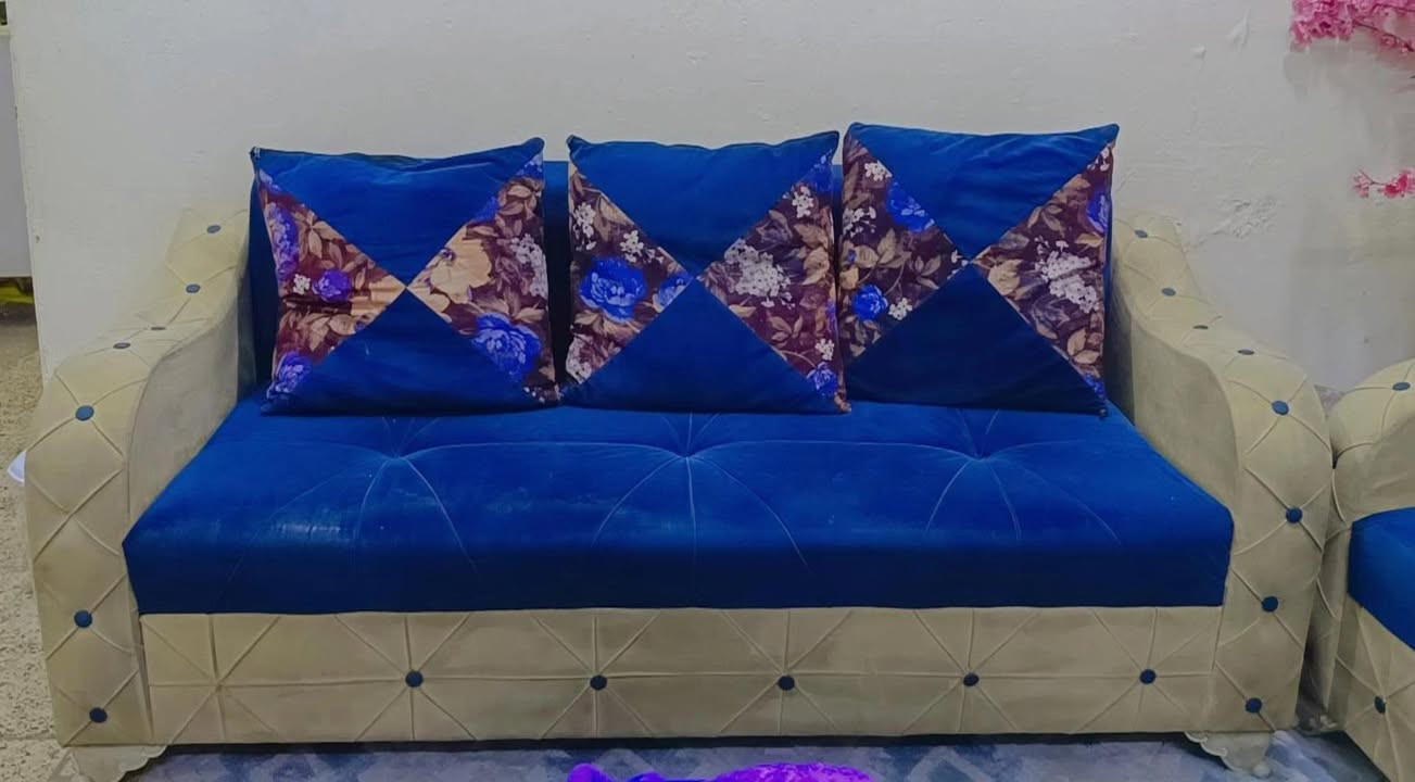 اغرض للبيع
تخم ١٠ مقاعد نضيف جداً
كاونتر مترتين ونص وسنك 
التخم سعره ٢٠٠
الكاونتر ٢٠٠


**إذا كنت صاحب هذا الإعلان وتريد حذفه لأي سبب، رجاءا أرسل رسالة إلى الدعم الفني**