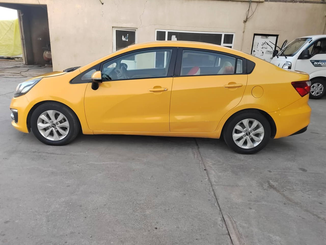 سلام عليكم كيا ريو 2016خليجي بدون حادث سعر93... رقمها بصره مكاني كربلاء للاستفسار الاتصال على الرقم ***********
