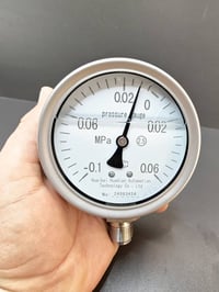 متوفر كيج قياس ضغط كوالتي ممتاز، يقيس من ناقص 0.1- الى 0.6 ميكا باسكال...