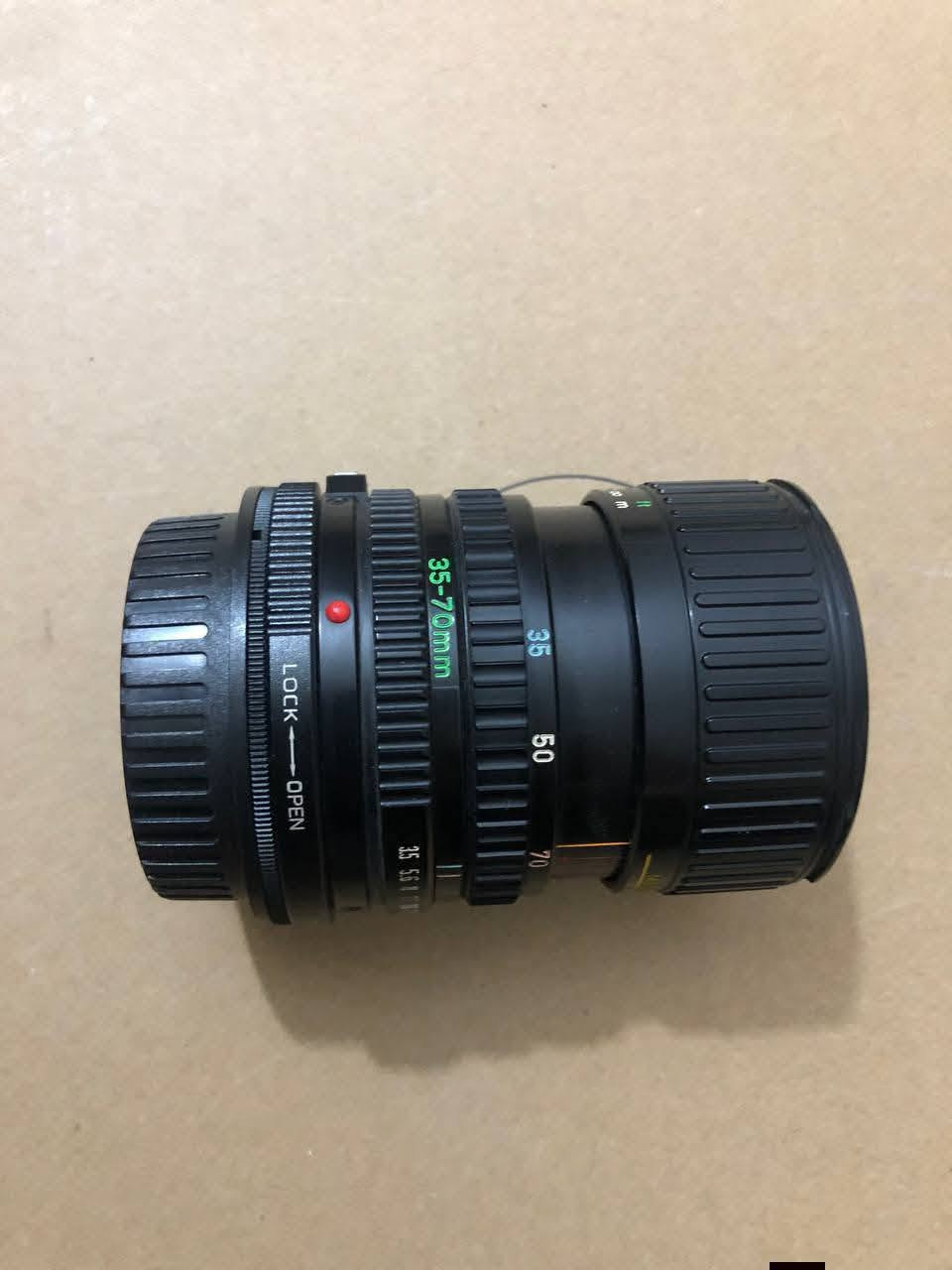 للبيع عدسة كانون  35_70  _  F3.5 سعرها 125 الف 
للبيع عدسة كانون  80_200  _  F4 ’ سعرها 200 الف 
مع ادبتر يابانية مع كل عدسة مكاني بغداد


**إذا كنت صاحب هذا الإعلان وتريد حذفه لأي سبب، رجاءا أرسل رسالة إلى الدعم الفني**