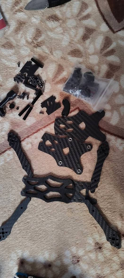 السلام عليكم قطعتين فريم مثل ماوضح بصوره خلي سعر الف عافيه شرط كاملات فريمات عدد 2


**إذا كنت صاحب هذا الإعلان وتريد حذفه لأي سبب، رجاءا أرسل رسالة إلى الدعم الفني**