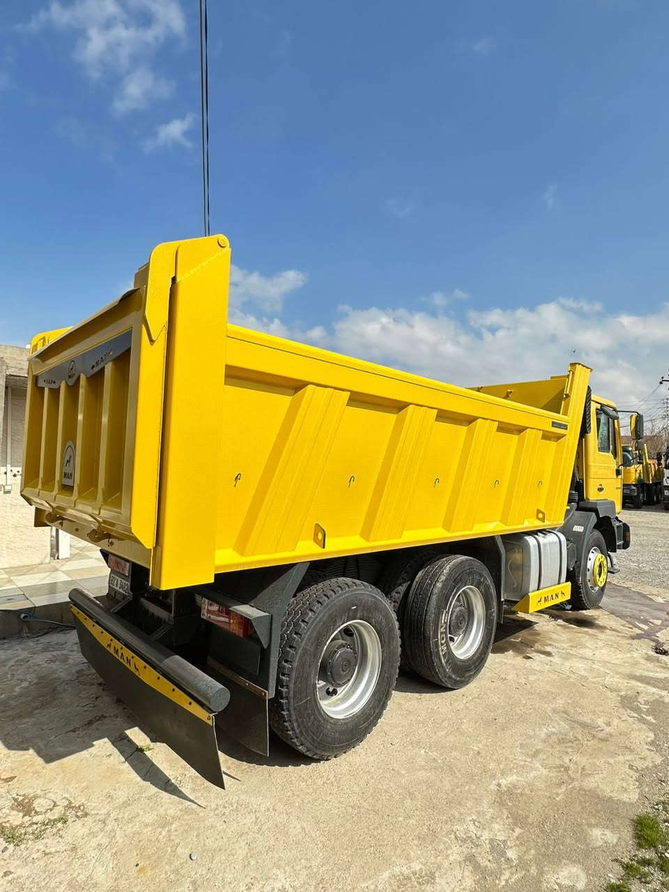 مان محسن ٢٠٠٢ حجم ٣٧٠
مکفول کفالە عام تحویل مباشر نفس یوم
مکان سلیمانیە رقمو سنویە جدید و بودی  جدید
***********
