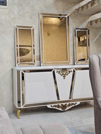 كونسول • ميز تلفزيون • طبلات