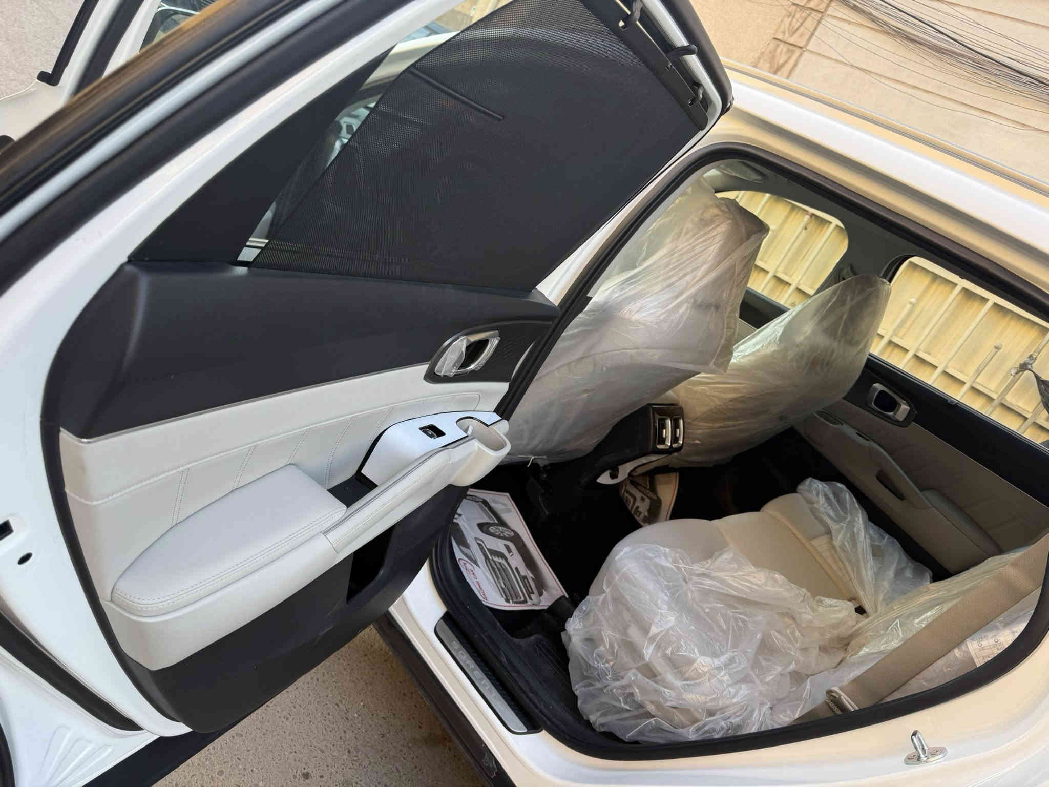 سلام عليكم كيا سورنتو موديل ٢٤ ماشيه 8 الف بسمي رقم بغداد السعر ٣٢٢ ورقه *********** القاهره ام ضمان ويل ٢٠ ذاتيشوب
