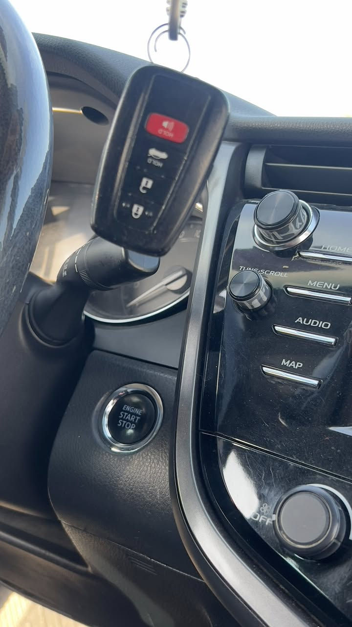 السلام علیکم
کامري ٢٠٢٠ امریکي 
السعر ١٧٢$
مواصفات LE plus 

٦٥میل ماشي
٢جملخ بونید صبغ
کیر محرک بشرط
تحویل وکالة مباشر

مکان السلیمانیة
***********
