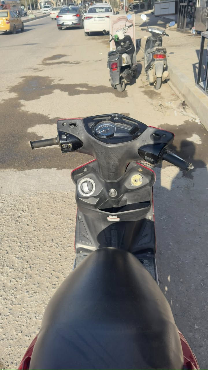 سلام عليكم سكنس فحل ياباني قبق نفخ دراجه كله بلادي  كفر الاصلي احمر وياه كفر ثاني لونه رصاصي ابيعه هيه وكفراته دراجه نكره سلف المكان كربلاء السعر مليون 200وبيه مجال شي بصيط 
رقم ***********
