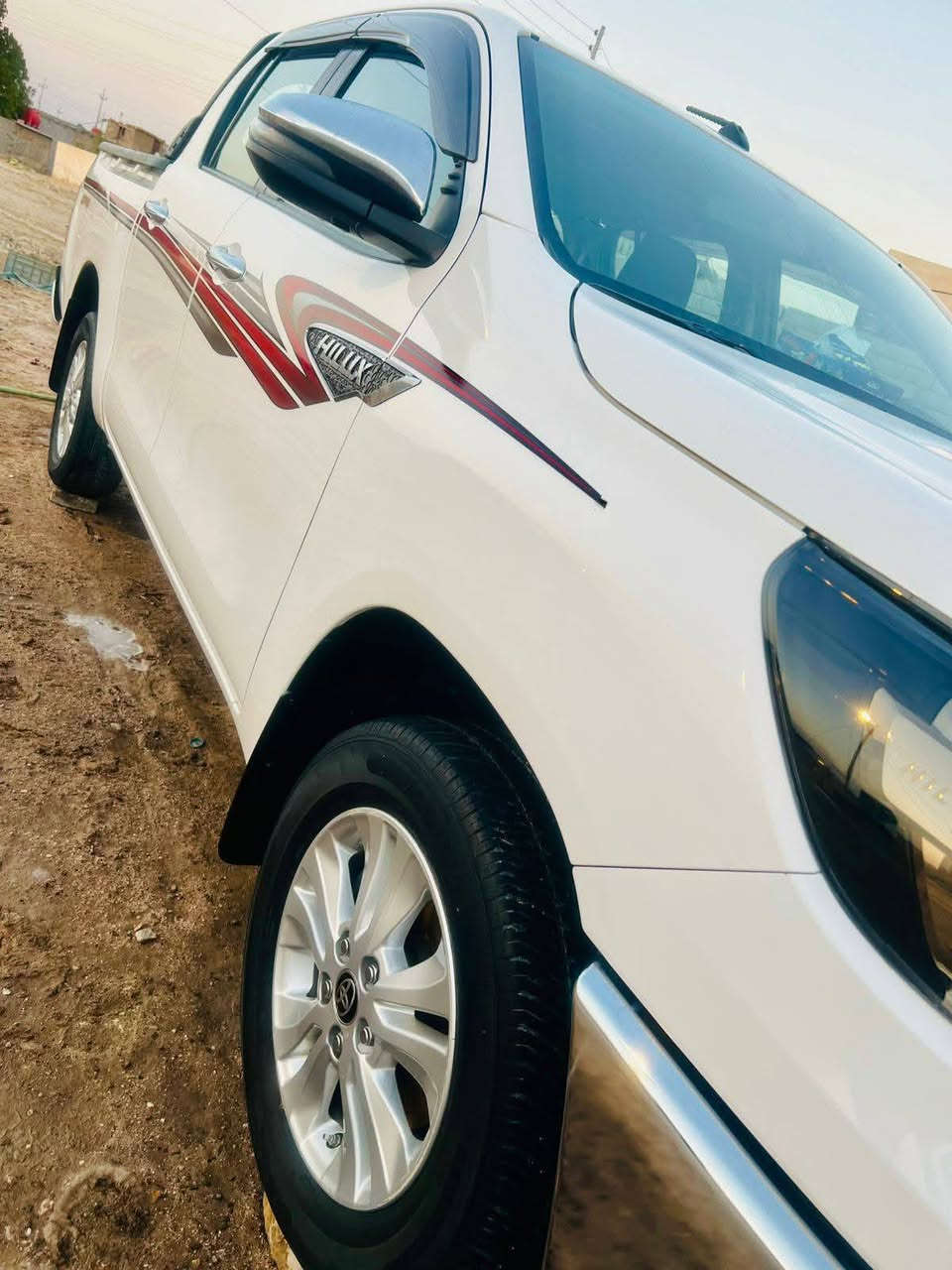 السلام عليكم بيكم هايلوكس 2022 مقفوله كفاله عامه فول مواصفات السعر 268 مكاني قرمه علي ابو صخير رقم اربيل رقم الهاتف ***********
