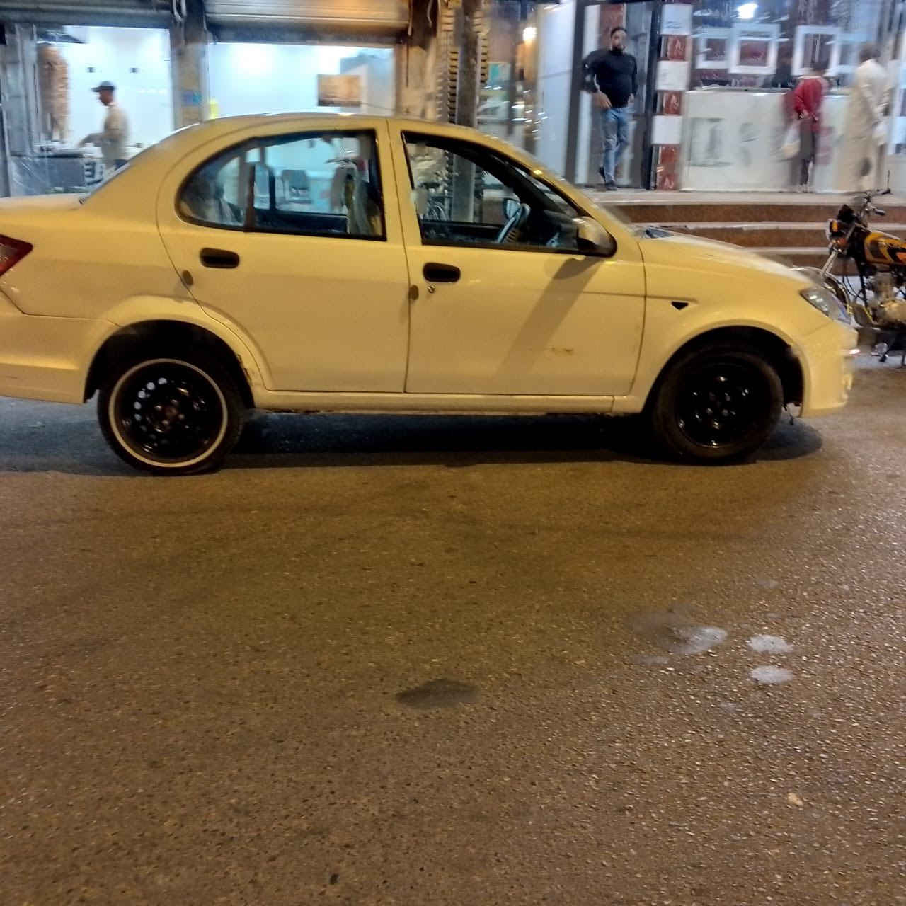 سلام عليكم ساينا موديل 2019 مكينه كير حداده تبريد تتفئه حداده تخم تاير كهربائيات كله جديد وكفاله البدي بي ضربه بل جاملغ الخلفي راجع عله البارد ولبنيد بي بارد رقم بصرة سياره رقم راعيه انغلق وما اندل بيته اتكفل سرقه وعشائر وطلب سعر سياره 34 مكاني بصره بيع ومراوس ***********
