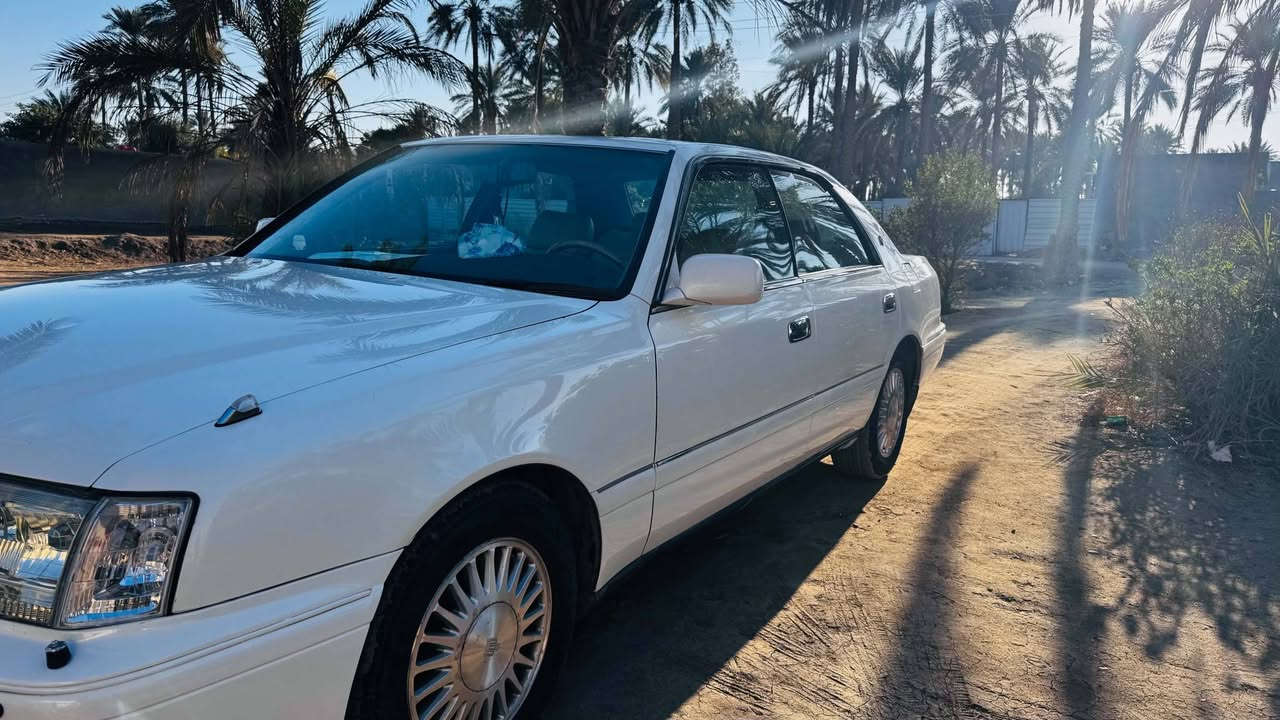 السلام عليكم بيع او مراوس سوناتا 9\10 مكينه 2400
راس الثور موديل 96
كفالة من الظربة والطخة والبارد والكص والنقل جثة
بسمي سنوية ساقطة عليهة غرامة 100
تخم تاير 
تبريد قطعتين 
كير خريطة
عينة ليزرية
ويل لزري
بجم ابو عيون زينون منظومة ياباني بلادي اريل 
كشنات امامية كهرباء 
كاعية وكشنات جلد
تلفزيون وشاشات بلكشنات
مكينة وكير حاوية 3000 vvti فيشتين
تبريدهة كامل وجاهز 

للاستفسار اكثر الاتصال ‎***********
