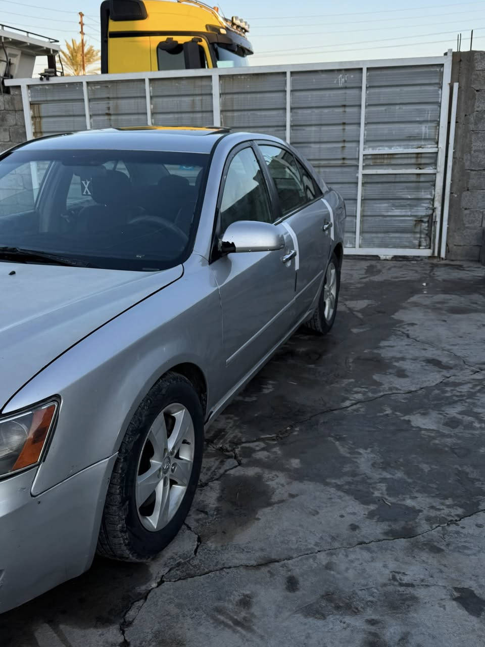 السلام عليكم سوناتا 2006 وارد امريكي فول مواصفات بانوراما كامره بصمه سنتر لوك v6 3.3 السياره بيها 3 قطع ابيع حزام مكينه مكفوله من تنقيص وتبخير نكره سلف تخم تاير جدد صدر امامي خلفي نفض باتري جديد حته الدسكات جديده تبريد ويه السويج السعر ((89))وبيها مجال بسيط العنوان بغداد التاجي *********** موجود واتساب
***********
السياره بأسمي مصفره غرامات تحويل ثاني يوم
