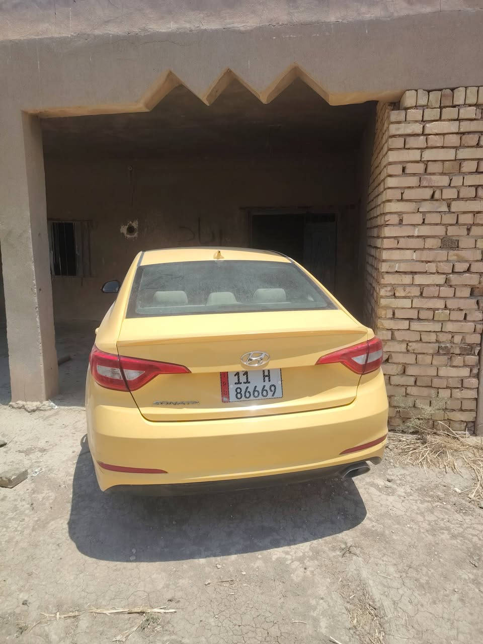 السلام عليكم سوناتا 2016 جديدةرقم بغداد تحويل مباشرمحرك 2400 GDIمقاعد جلد ضررها
( جاملغ الأمامي) تعمير نفسه بدون تبديل حالة الإيرباك سليمةمانع انزلاق أنظمة قيادة (سبورت، عادي، اقتصادي) تبريد منظومة جديدة تخم تاير جديد مصفره هيئة وضريبه وسنويه لل28 حداديه صدر جديده امامي وخلفي 
السعر رقم 120
مكاني: واسط النعمانيه 
الشراي يتصل على الرقم :
***********
