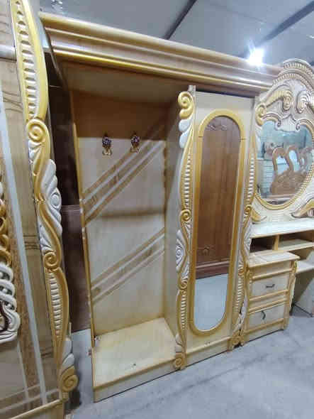 يالله
غرفه نوم ام السته موديل حديث نضيفه جدآ
السعر ٨٥٠ وبيهه مجال
العنوان النجف حولي مقابل شارع عشرين ***********واتس او الاتصال على الرقم
