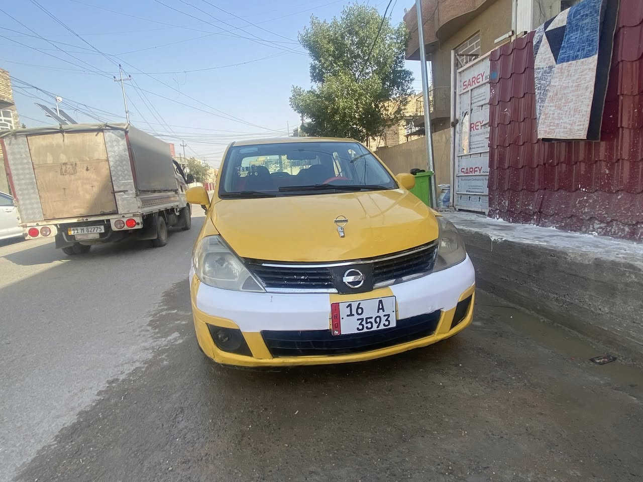 السلام عليكم  نيسان فيرسا ٢٠٠٩ رقم قادسية انكليزي مابيها لاصرف ولاتبخير سياره نضيفه حلوه وصاحبها موجود شرط التحويل بيها ضربه جامرلغ خلفي وشي بسيط بالباب مال السايق 

مكاني الشعب 
***********
سعرها ٤٥ وبيها مجال بسيط
